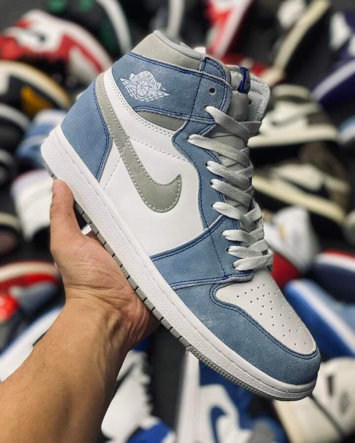 Air Jordan 1